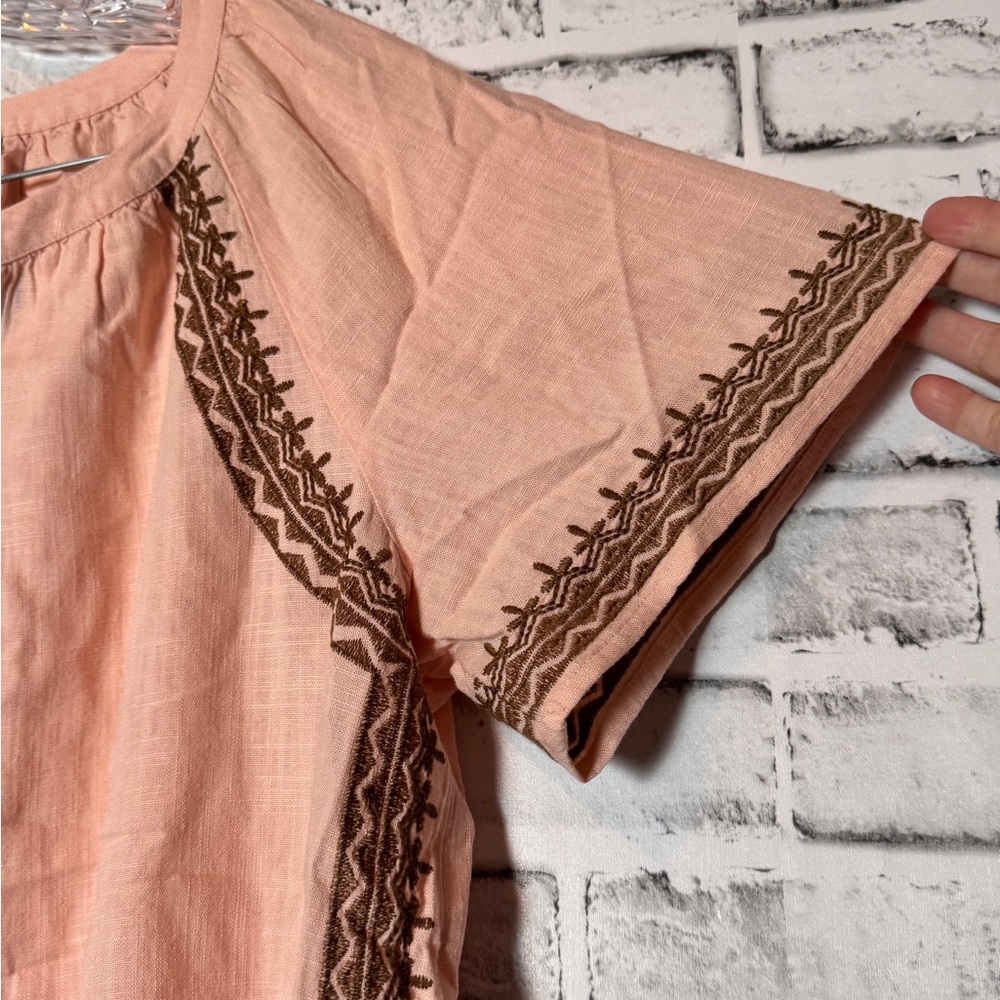 J. Jill Peach short Sleeve top‎  Relaxed Boxy Style with embroidery linen blend - Picture 2 of 9
